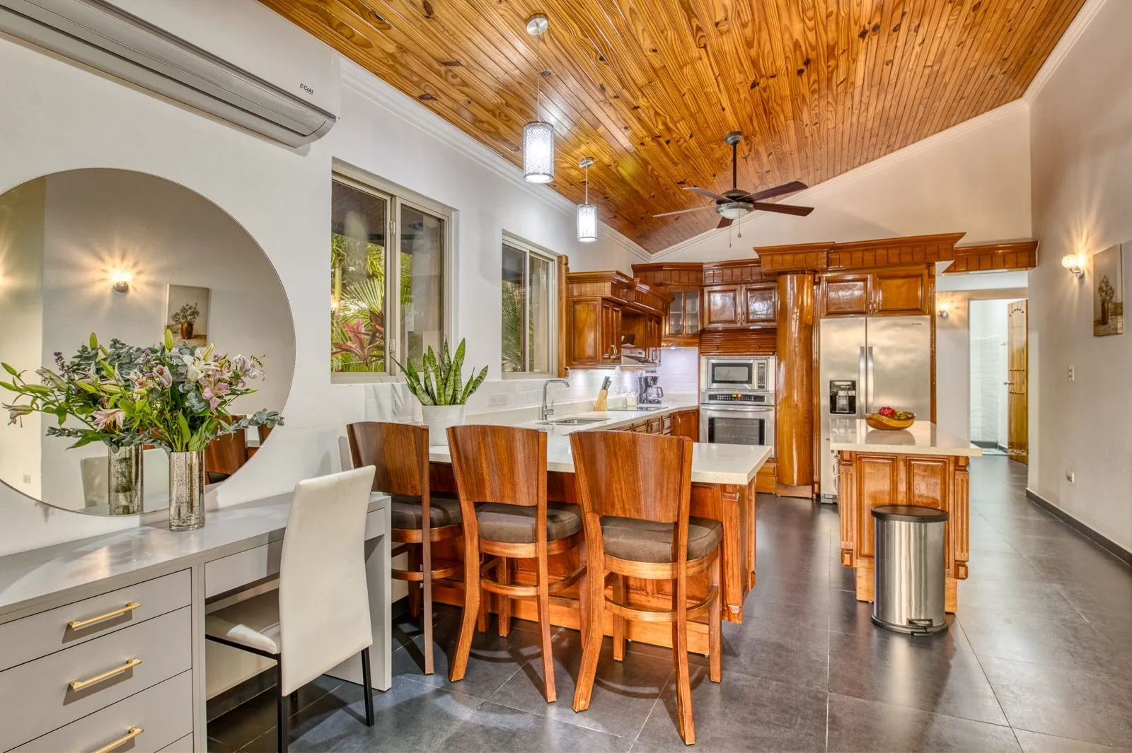 Casa Colonial kitchen