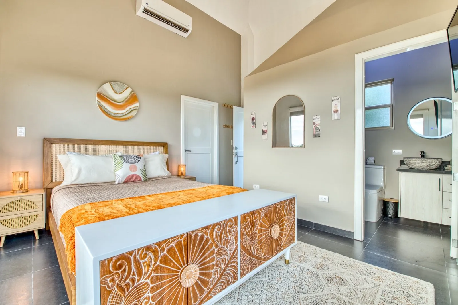 Sunset Tower bedroom by day